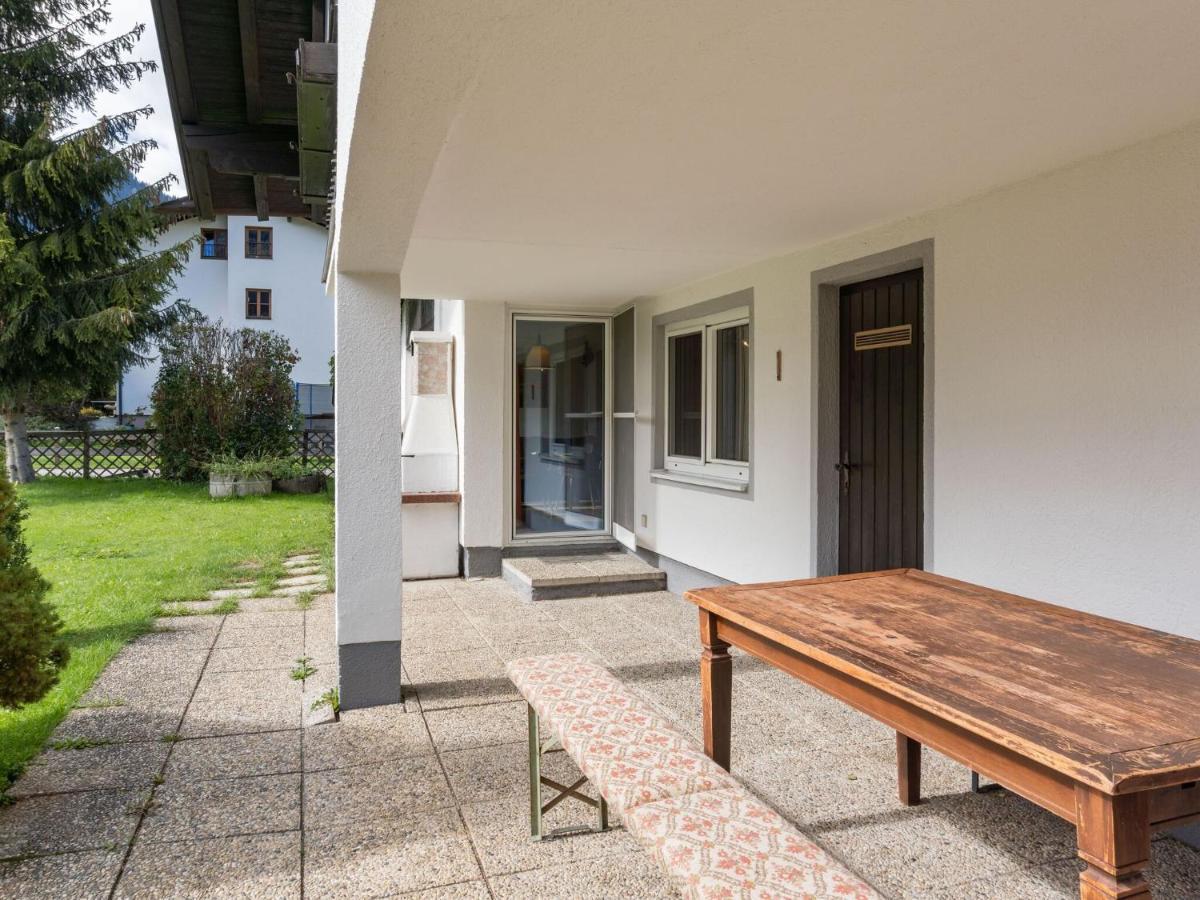 Spacious Chalet In Maishofen Near Forest المظهر الخارجي الصورة