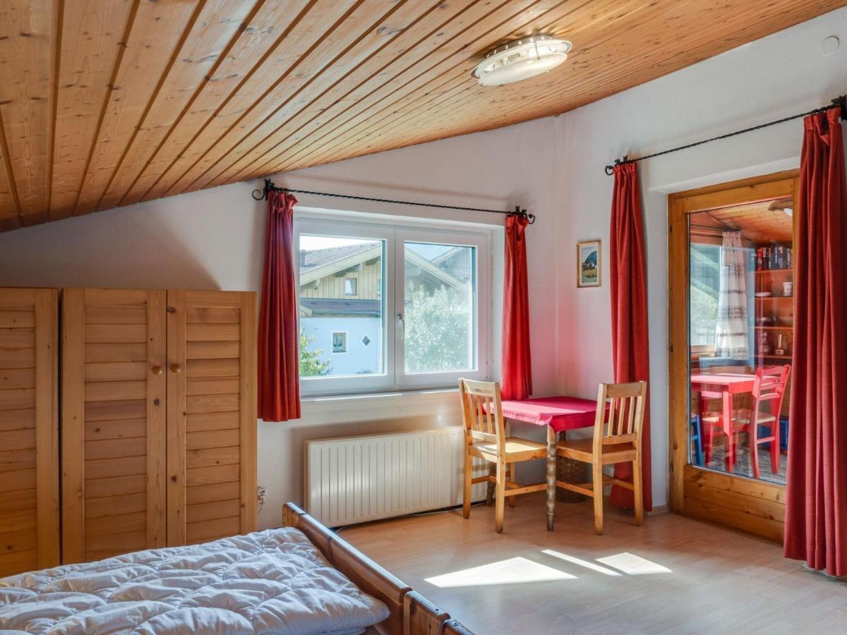 Spacious Chalet In Maishofen Near Forest المظهر الخارجي الصورة